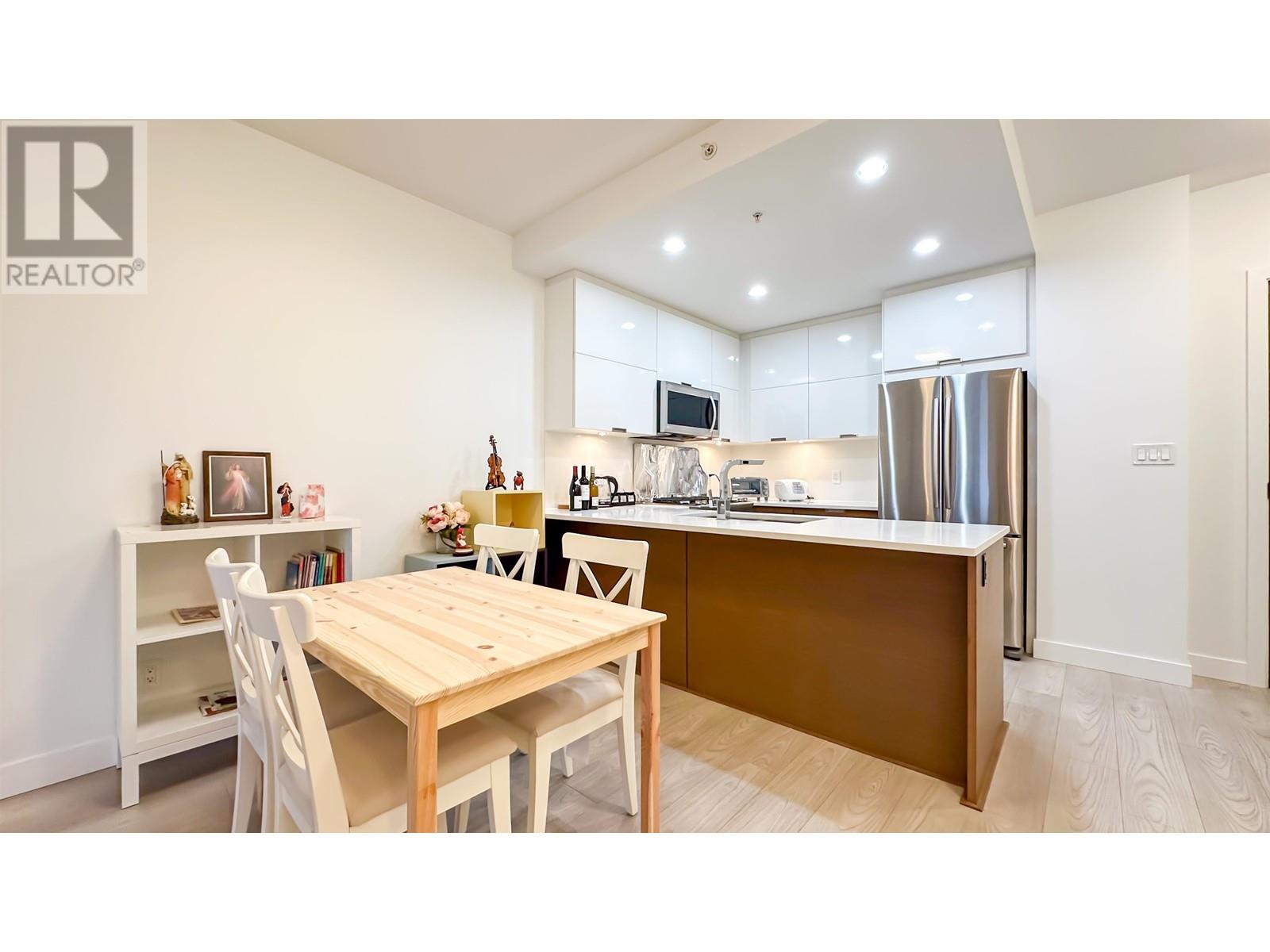 2106 2077 Rosser Avenue, Burnaby, British Columbia  V5C 0G6 - Photo 8 - R2941887