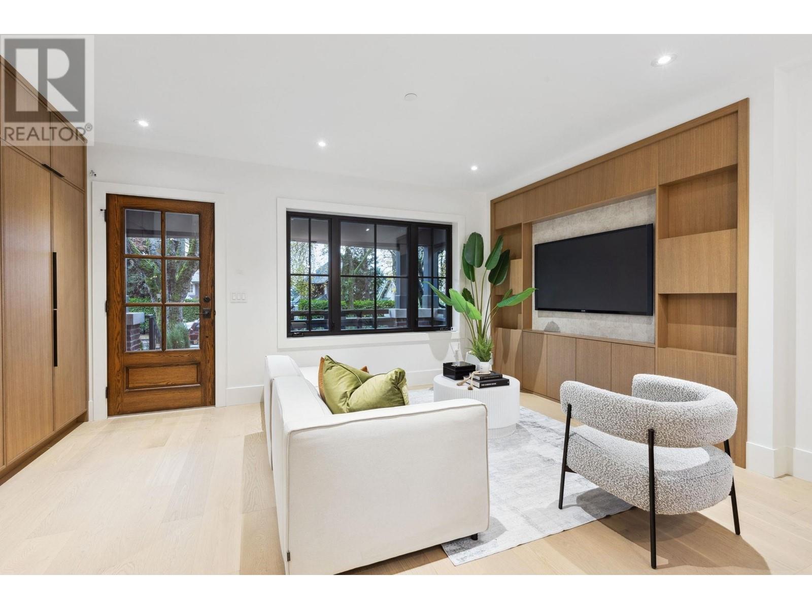 2507 W 37th Avenue, Vancouver, British Columbia V6N 2T3 - Photo 5 - R2942292