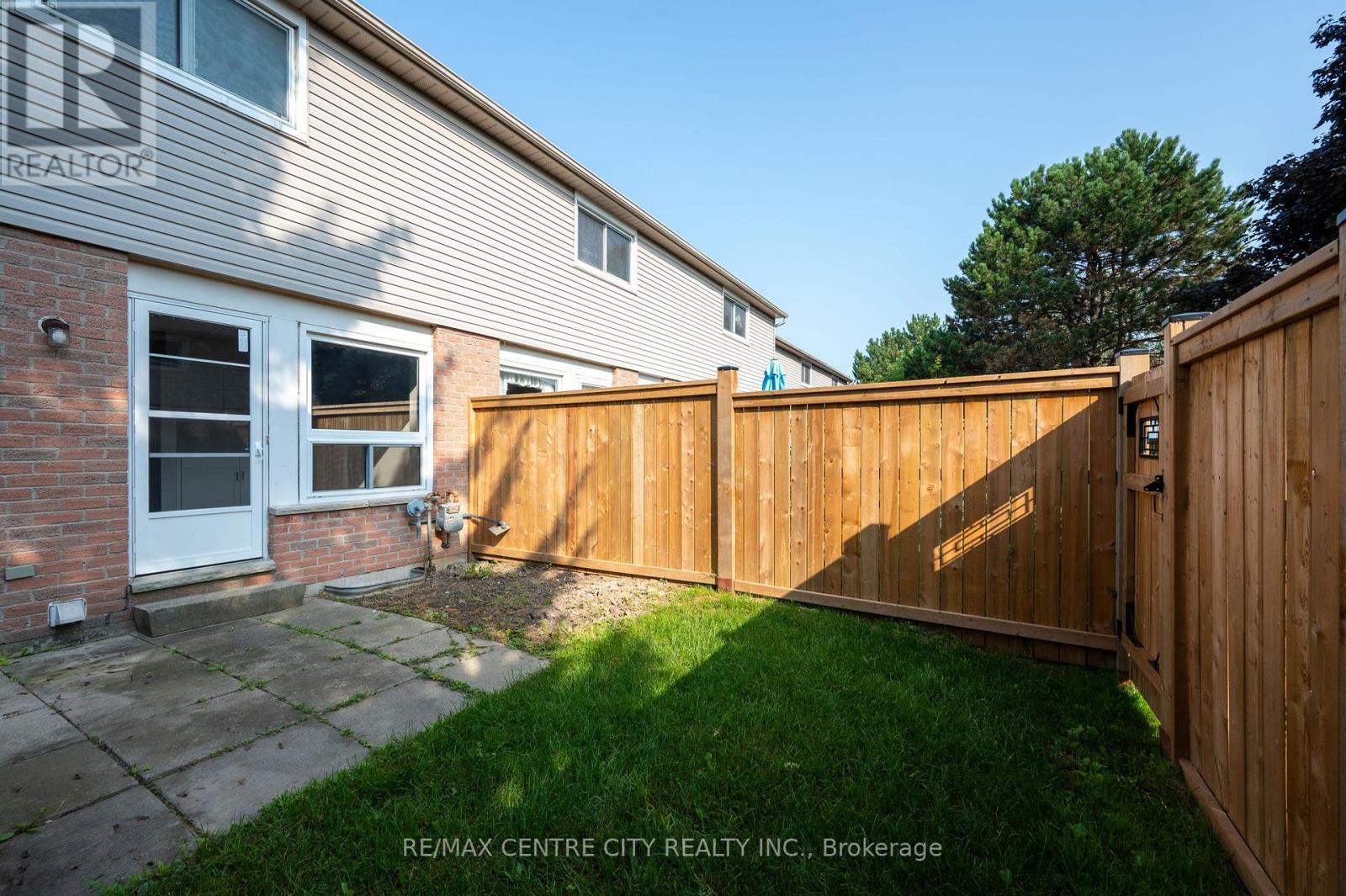 74 - 40 Tiffany Drive, London, Ontario  N5V 3N3 - Photo 24 - X10402808