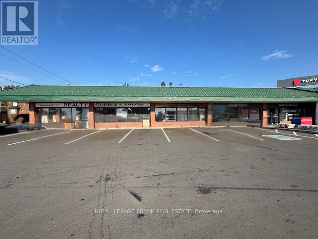 8 - 400 KING STREET W, Oshawa, Ontario