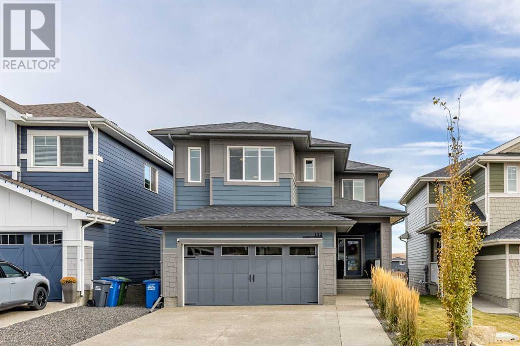 132 Sunrise Common, Cochrane, Alberta  T4C 2S1 - Photo 1 - A2177139