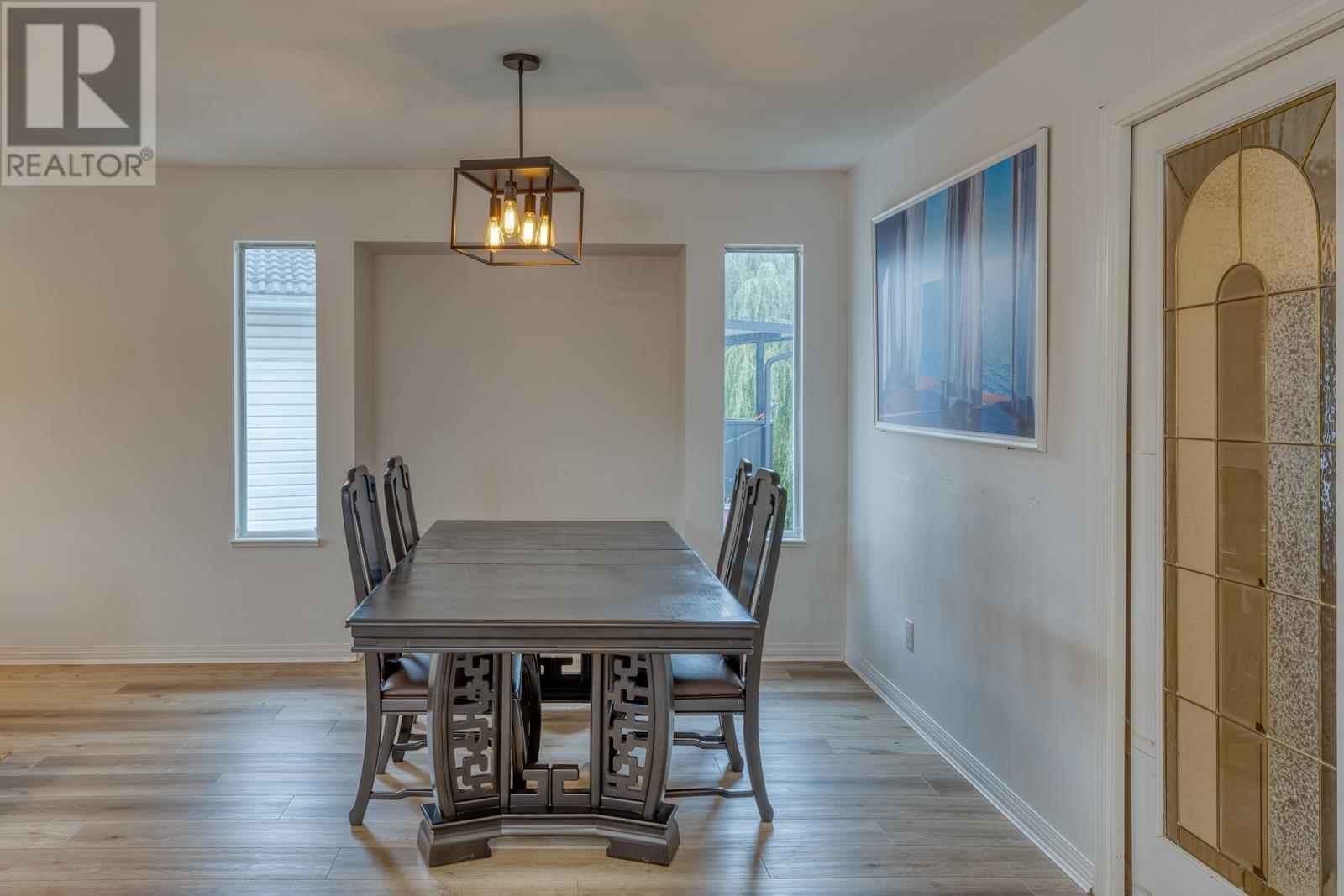 710 Crane Place, New Westminster, British Columbia  V3M 6P5 - Photo 8 - R2941651