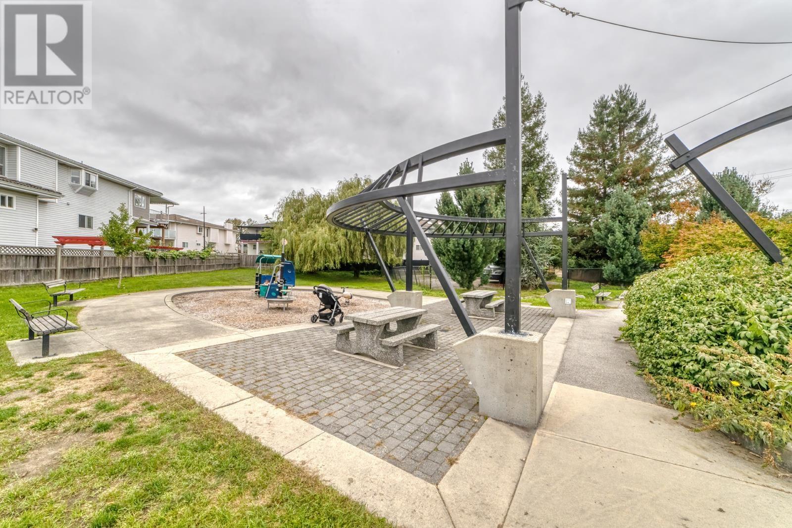 710 Crane Place, New Westminster, British Columbia  V3M 6P5 - Photo 24 - R2941651