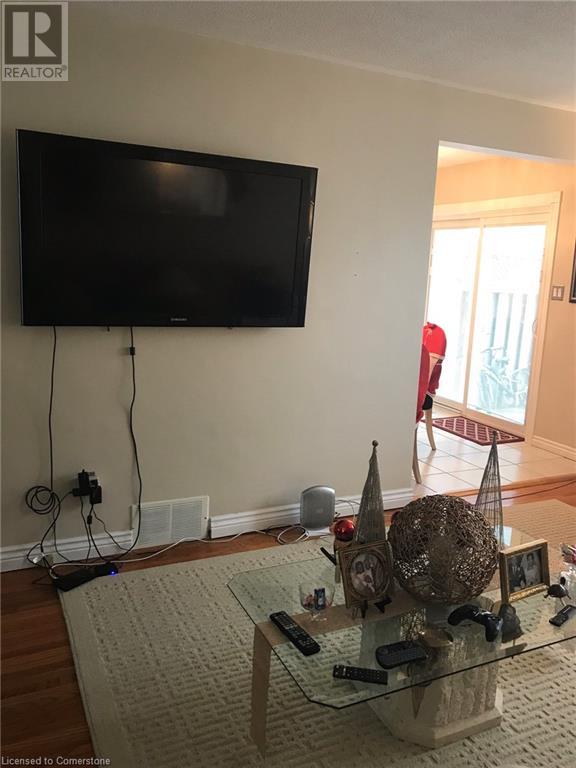 42 Palmer Road, Hamilton, Ontario  L8T 3E7 - Photo 18 - 40674436