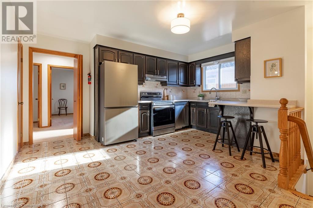 608 Stone Church Road W, Hamilton, Ontario  L9B 1A7 - Photo 13 - 40674266