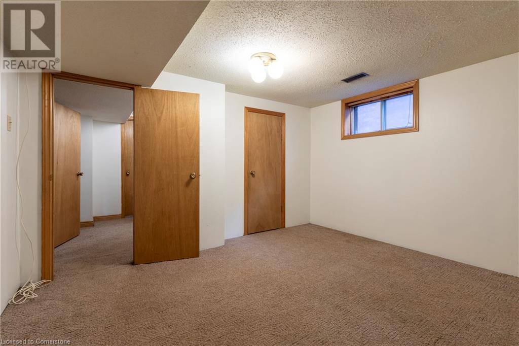 608 Stone Church Road W, Hamilton, Ontario  L9B 1A7 - Photo 30 - 40674266