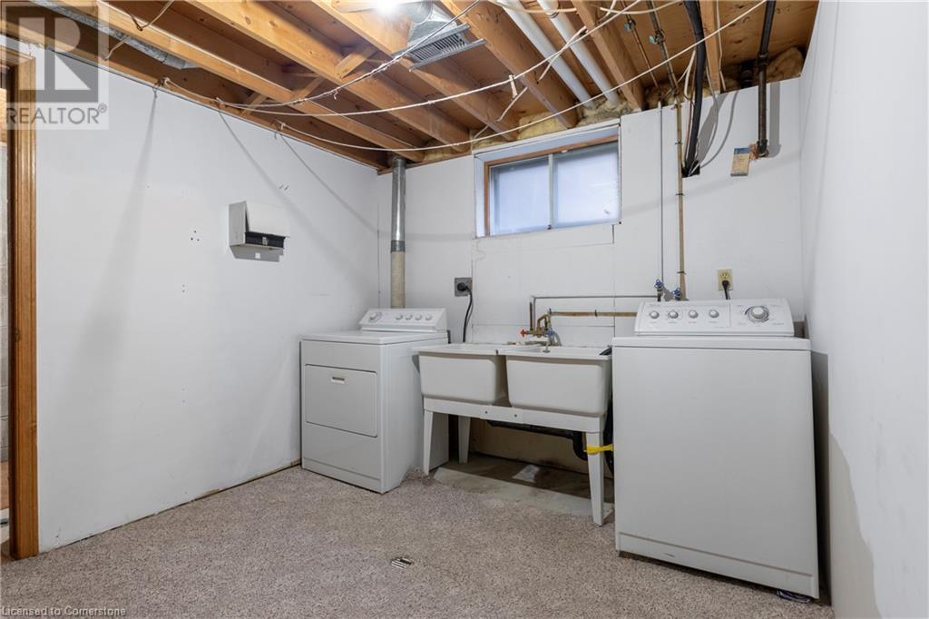 608 Stone Church Road W, Hamilton, Ontario  L9B 1A7 - Photo 33 - 40674266