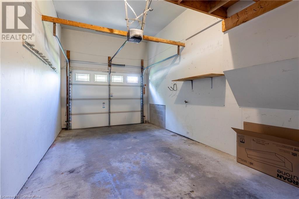 608 Stone Church Road W, Hamilton, Ontario  L9B 1A7 - Photo 35 - 40674266