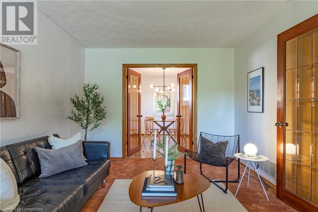 608 Stone Church Road W, Hamilton, Ontario  L9B 1A7 - Photo 8 - 40674266