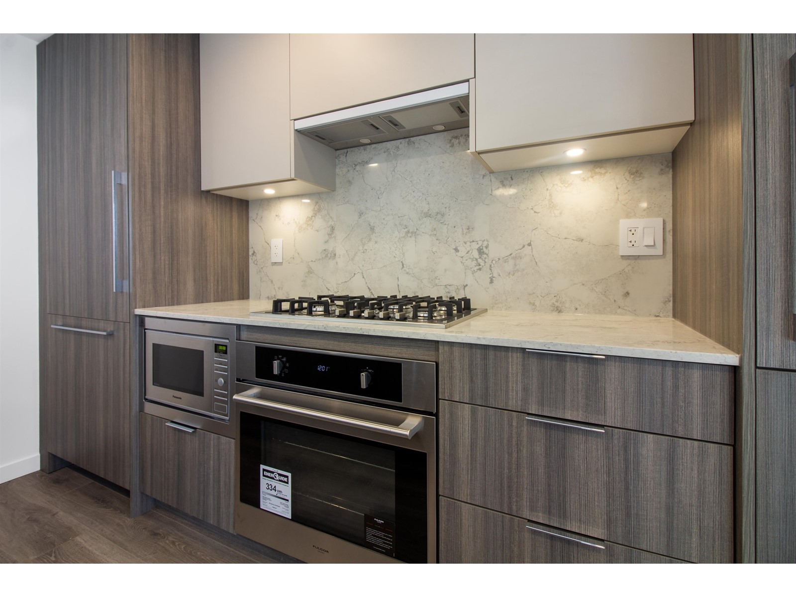 2502 10333 133 Street, Surrey, British Columbia  V3R 2H4 - Photo 15 - R2940289