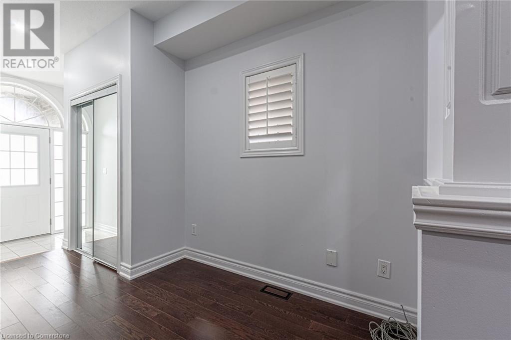 7 Connell Crescent, Hamilton, Ontario  L9C 0C8 - Photo 6 - 40674591