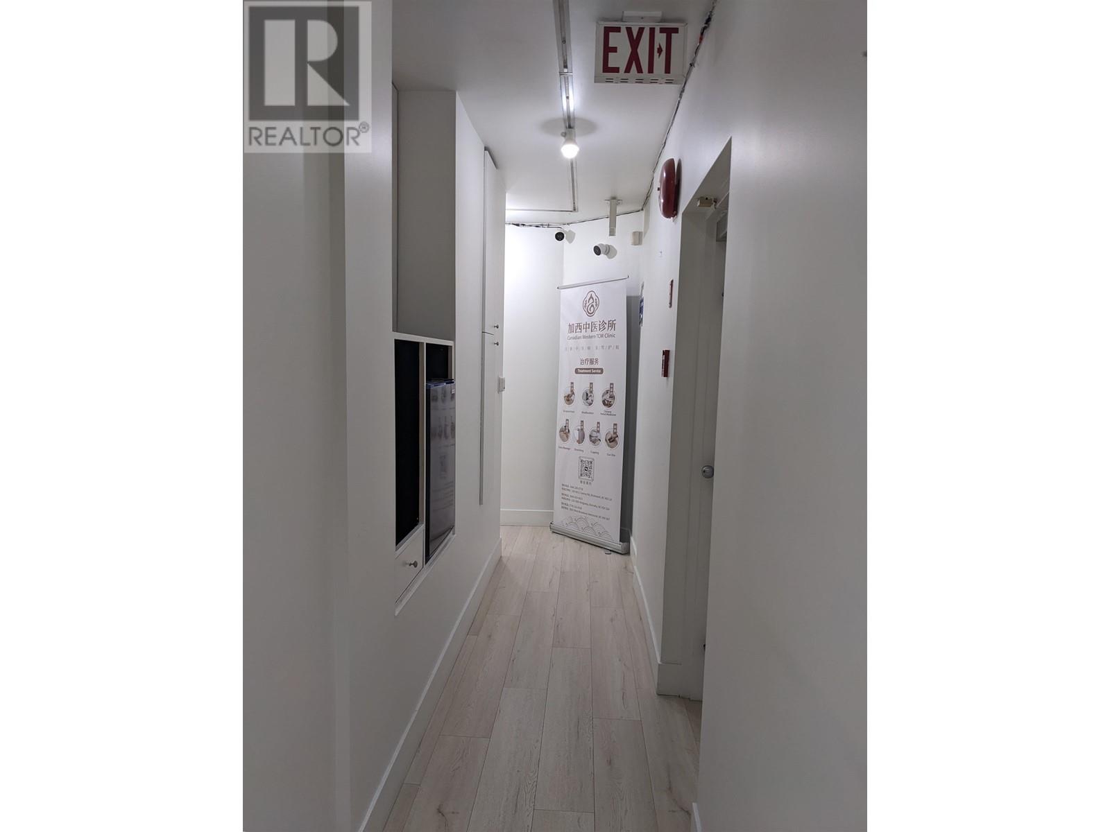 3652 W Broadway West, Vancouver, British Columbia  V6R 2B7 - Photo 11 - C8063856