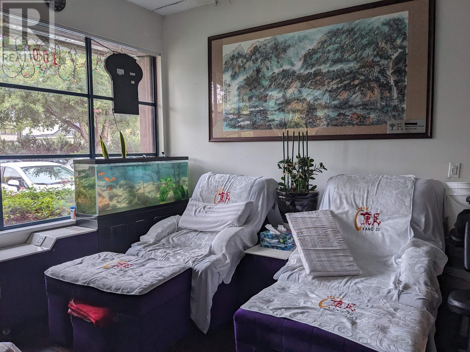 Listing Picture 7 of 18 : 100 4400 HAZELBRIDGE WAY, Richmond / 烈治文 - 魯藝地產 Yvonne Lu Group - MLS Medallion Club Member