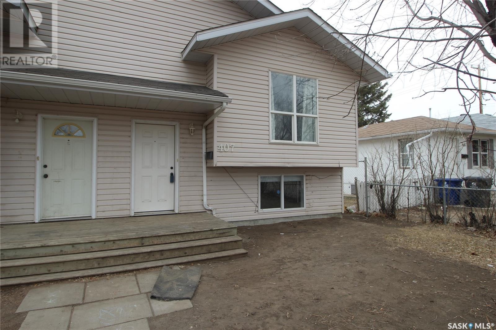 407 U Avenue S, Saskatoon, Saskatchewan  S7M 3C5 - Photo 2 - SK987681