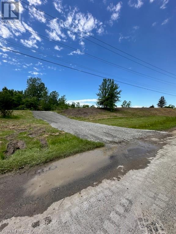 260 Colborne Street, Welland, Ontario  L3B 3P1 - Photo 4 - 40669727