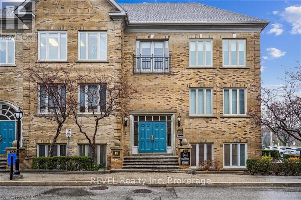 300 - 406 North Service #whole Road E, Oakville, Ontario  L6H 5R2 - Photo 3 - W10403347