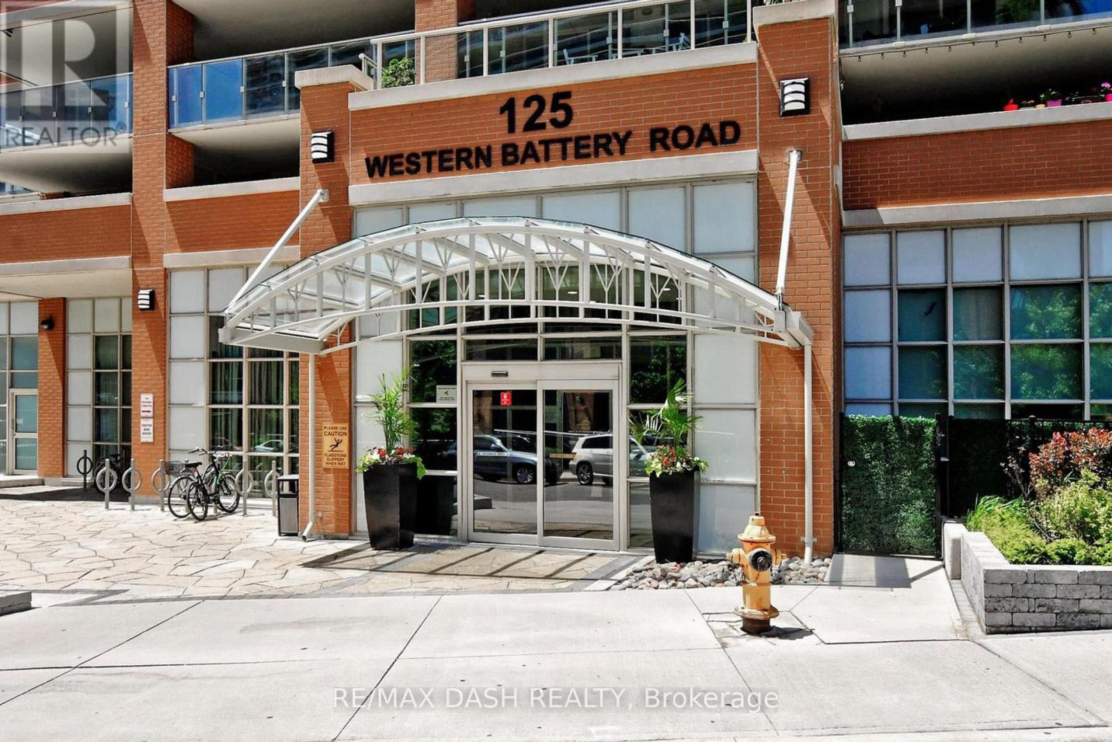 2207 - 125 Western Battery Road, Toronto, Ontario  M6K 3R8 - Photo 3 - C10408154