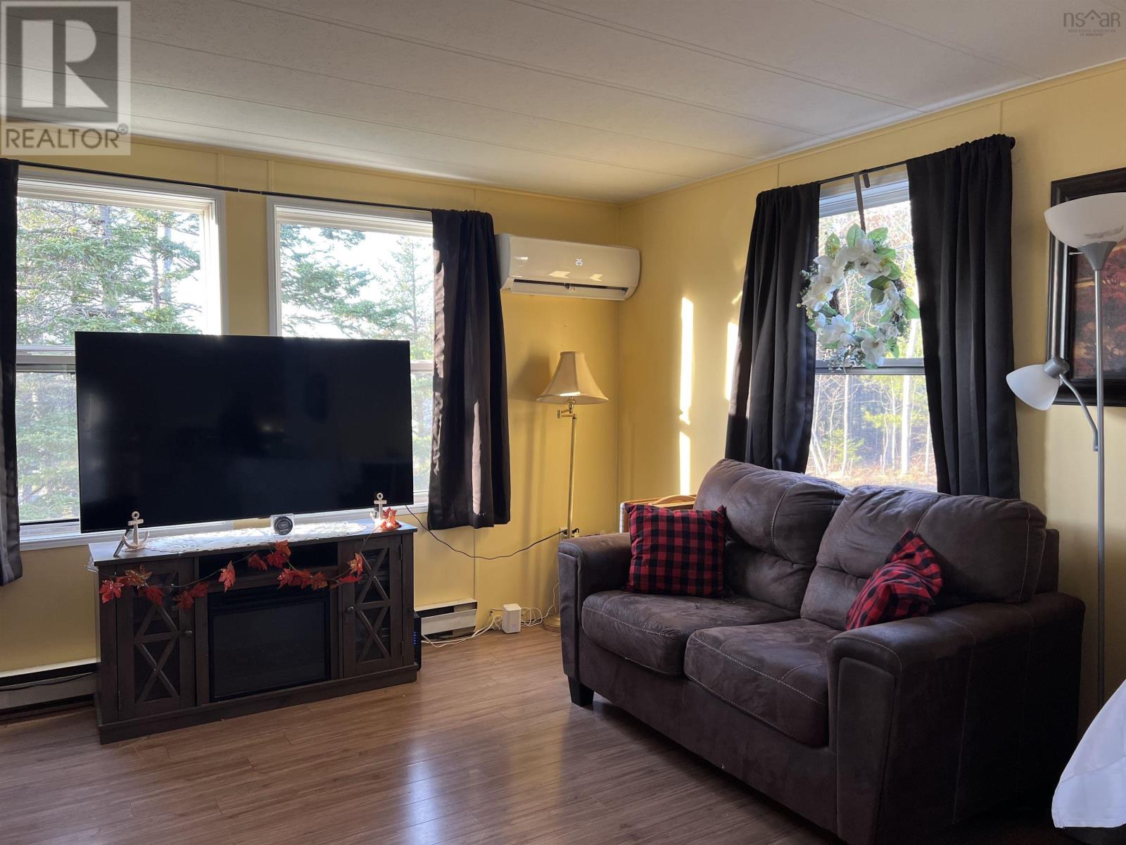 1066 Waddern's Court, Westville, Nova Scotia  B0K 2A0 - Photo 5 - 202426088