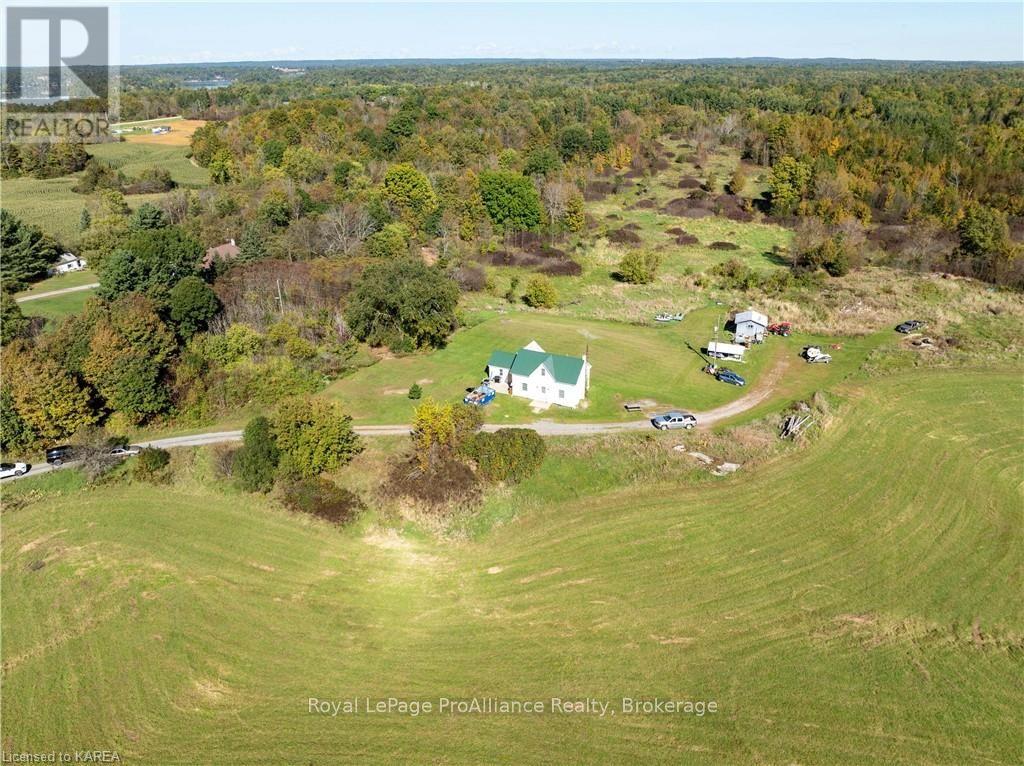 120 Berry Road, Leeds And The Thousand Islands (Front Of Leeds & Seeleys Bay), Ontario  K7G 2V3 - Photo 14 - X9412471