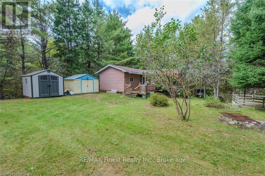 1203 Farm Gate Lane, North Frontenac (Frontenac North), Ontario  K0H 2C0 - Photo 27 - X9412728