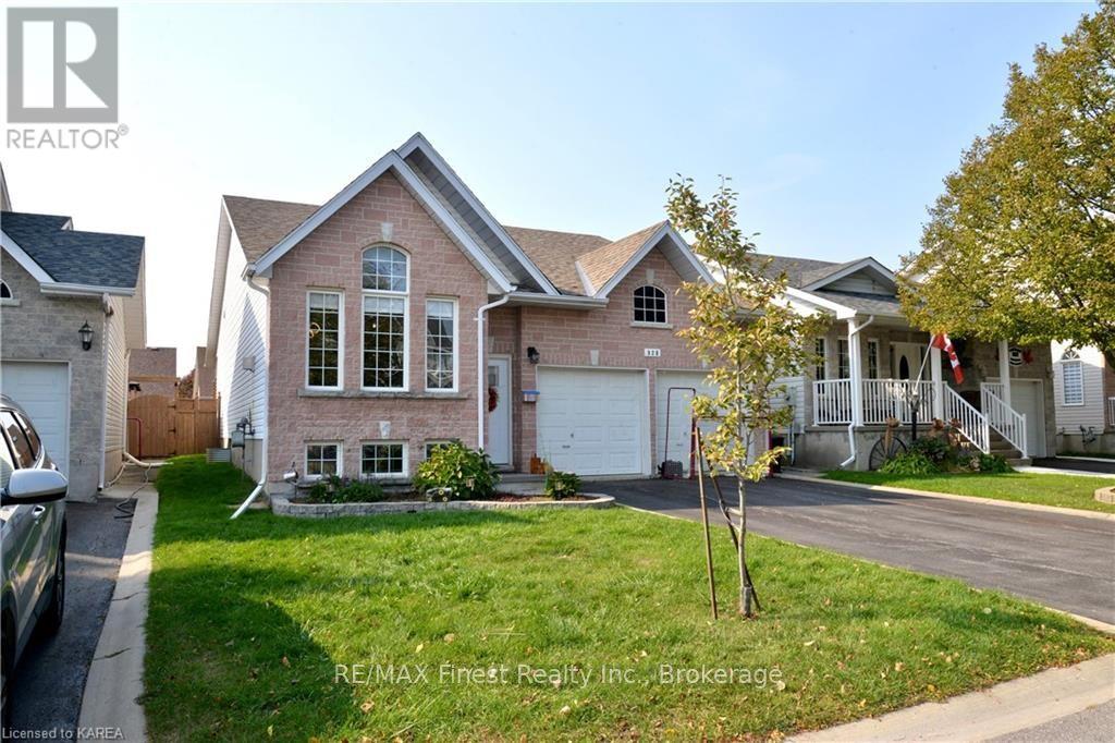 920 Rainbow Crescent, Kingston (Kingston East (Incl Barret Crt)), Ontario  K7K 7H7 - Photo 2 - X9413250