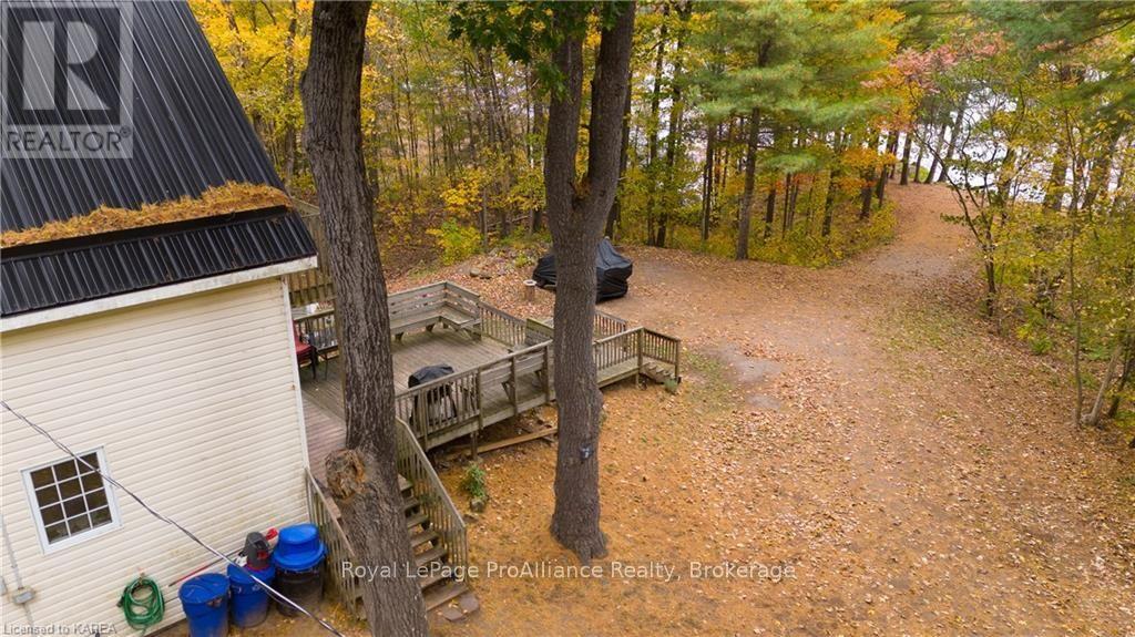 1035 Cozy Ridge Lane, South Frontenac (Frontenac South), Ontario  K0H 1W0 - Photo 15 - X9413209