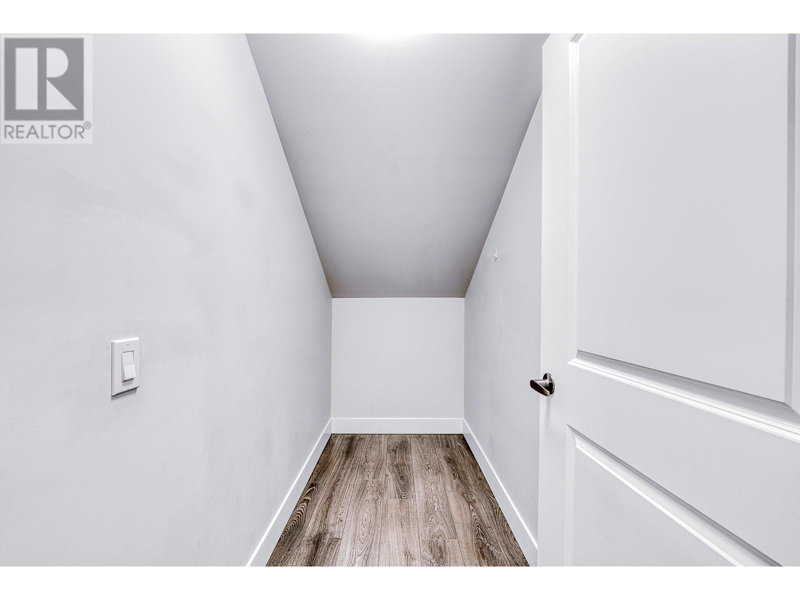 5063 Earles Street, Vancouver, British Columbia V5R 3R8 - Photo 18 - R2942466