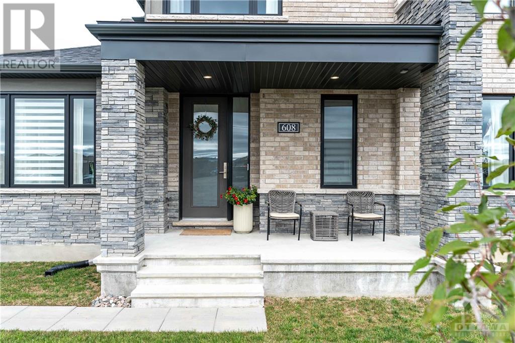 608 Bridgeport AvenueOttawa, Ontario  K4M 0N1 - Photo 3 - X10442336