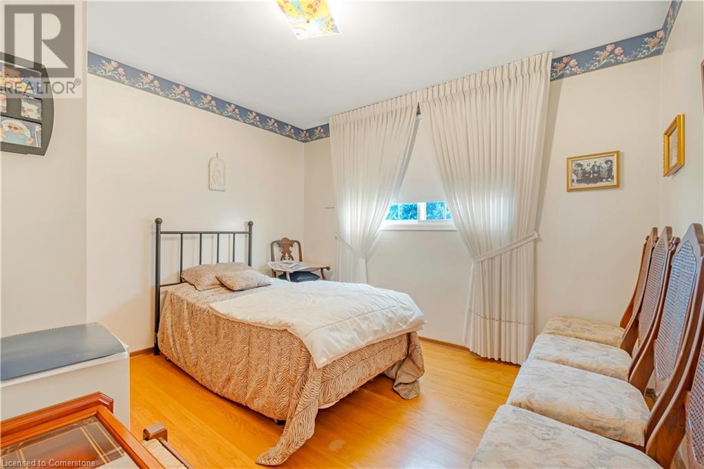 337 Mcneilly Road, Stoney Creek, Ontario  L8E 5H4 - Photo 16 - 40673729