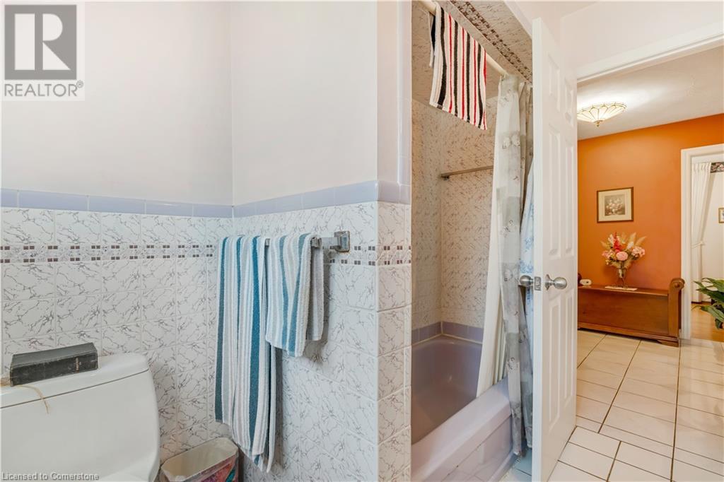 337 Mcneilly Road, Stoney Creek, Ontario  L8E 5H4 - Photo 23 - 40673729