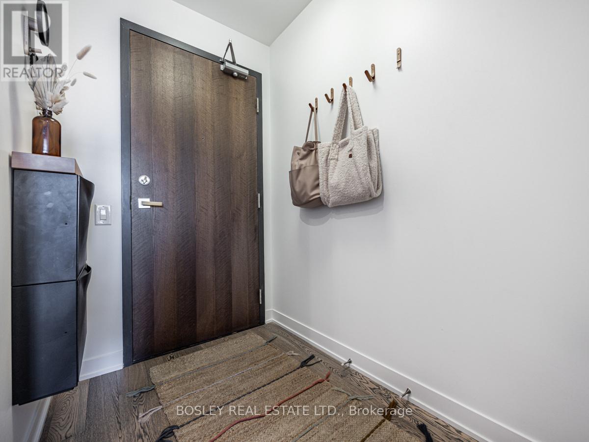 703 - 1239 Dundas Street W, Toronto, Ontario  M6J 1X6 - Photo 3 - C9380452