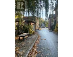 LOWER-R - 130 KINGSTON ROAD, Toronto, Ontario