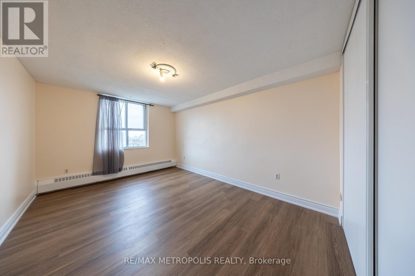 1405 - 270 Palmdale Drive, Toronto, Ontario  M1T 3N8 - Photo 22 - E10408554