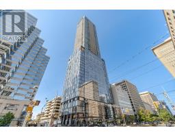 2507 - 488 UNIVERSITY AVENUE, Toronto, Ontario