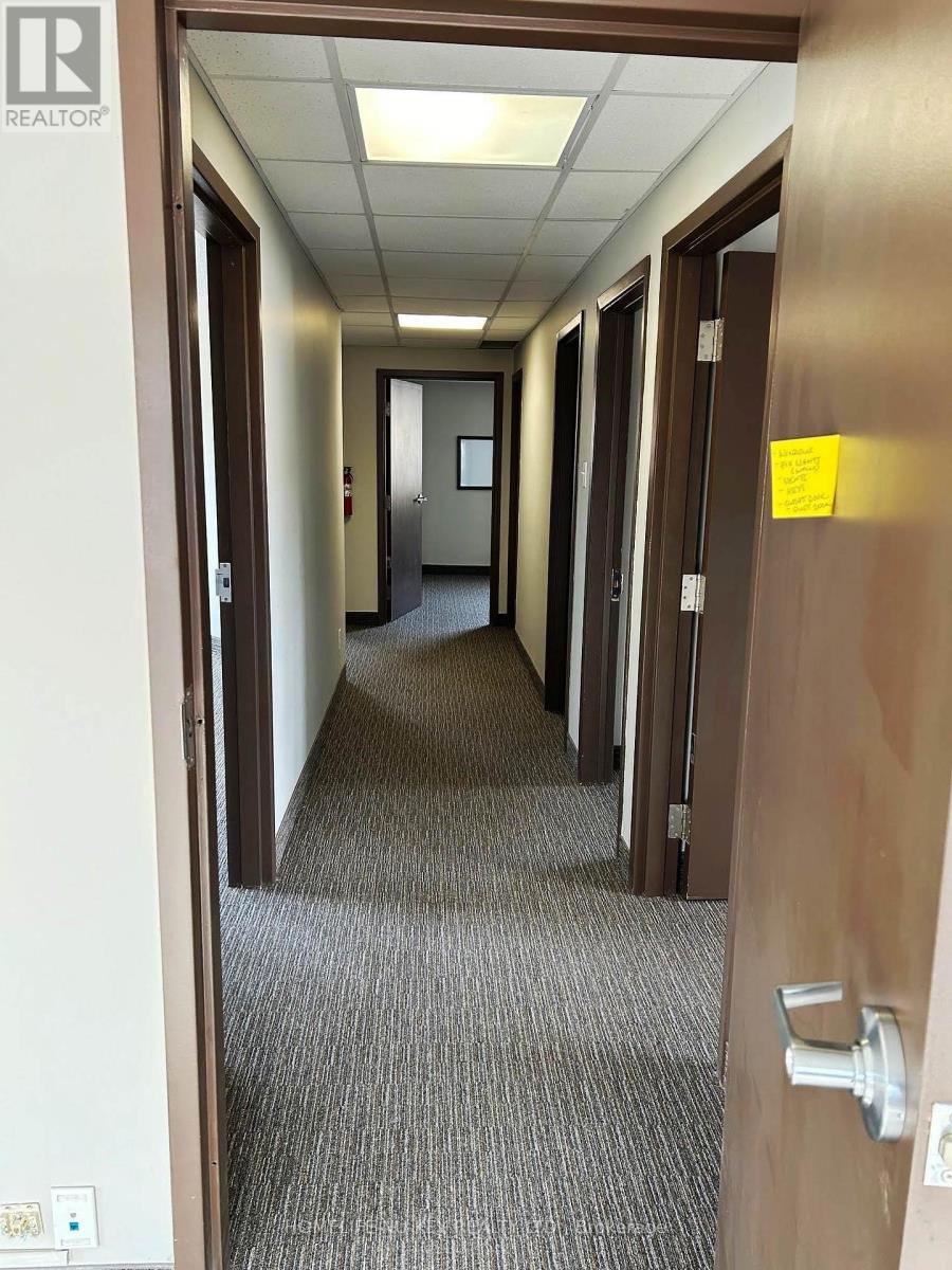 2ND FL - 109 BAYFIELD STREET, Barrie, Ontario