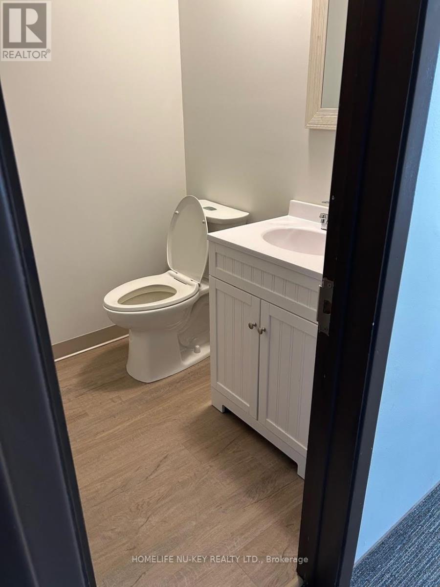 2nd Fl - 109 Bayfield Street, Barrie, Ontario  L4M 3A9 - Photo 11 - S10410314