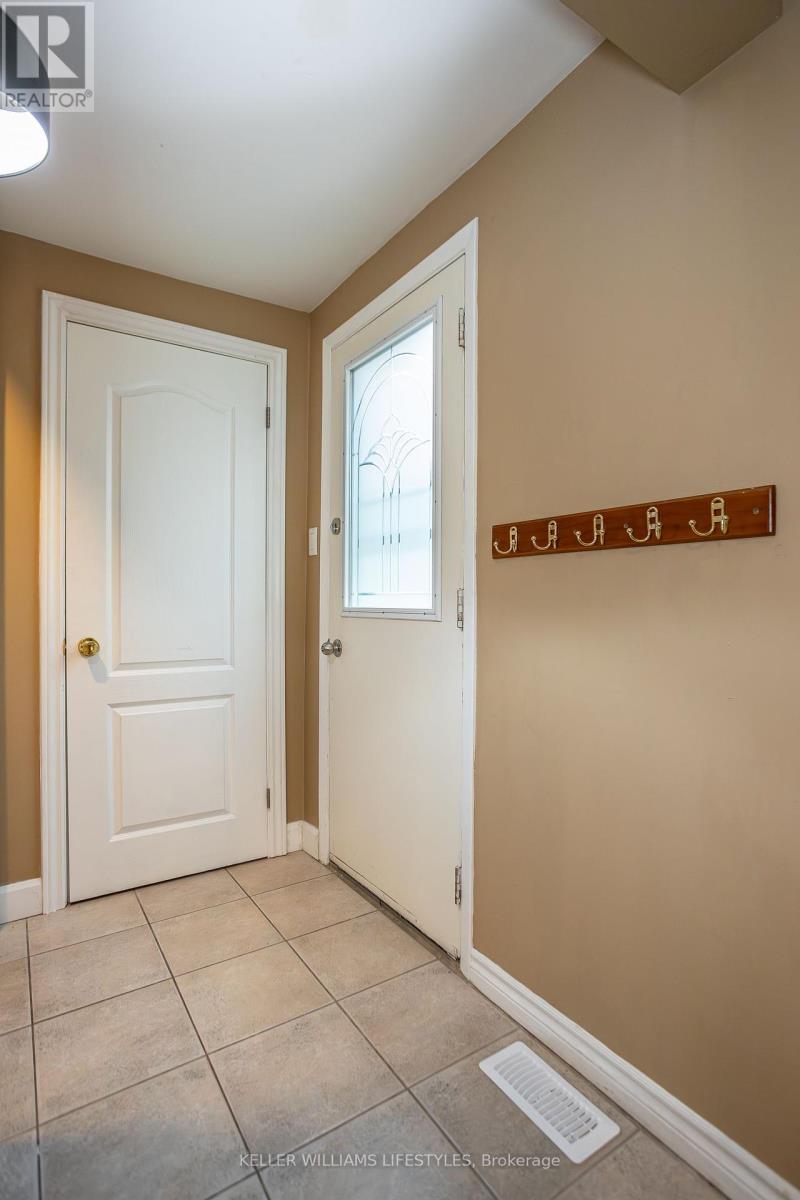 1802 Attawandaron Road, London, Ontario  N6G 3N1 - Photo 19 - X10407796