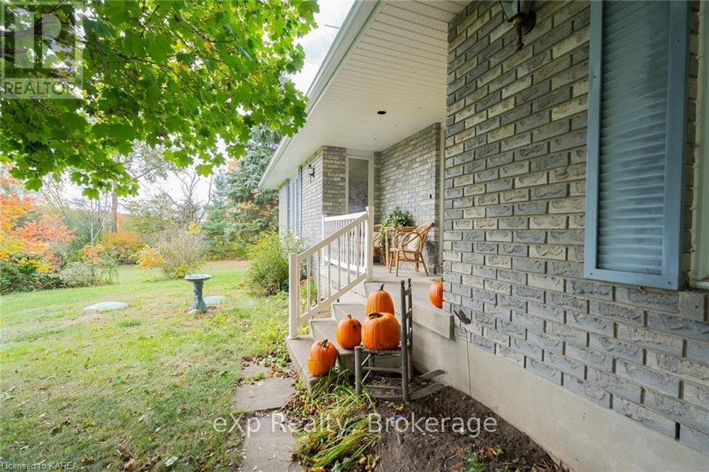 281 Moscow Road, Stone Mills, Ontario  K0K 3N0 - Photo 6 - X9507645