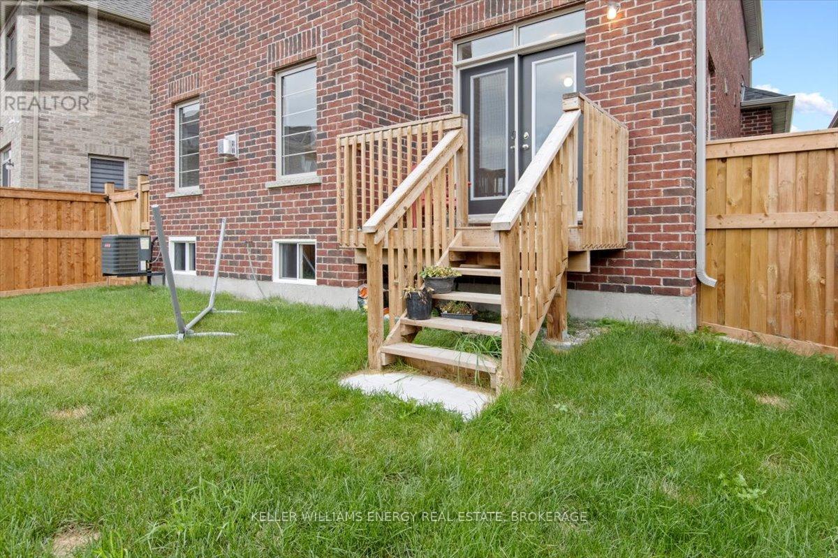 160 Rosswell Drive, Clarington, Ontario  L1E 0A5 - Photo 30 - E10409795