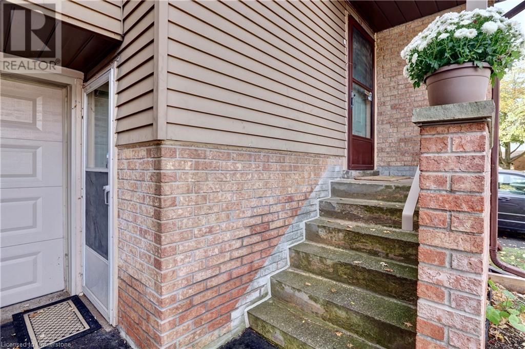 117 Lynden Circle Unit# 79, Georgetown, Ontario  L7G 4Y7 - Photo 3 - 40674681