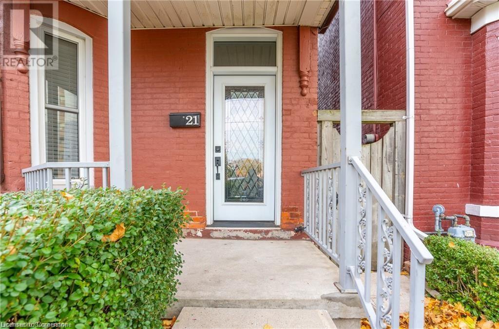 21 Oxford Street, Hamilton, Ontario  L8R 2W9 - Photo 2 - 40674631