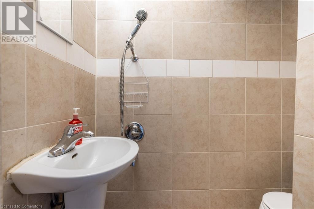 21 Oxford Street, Hamilton, Ontario  L8R 2W9 - Photo 14 - 40674631