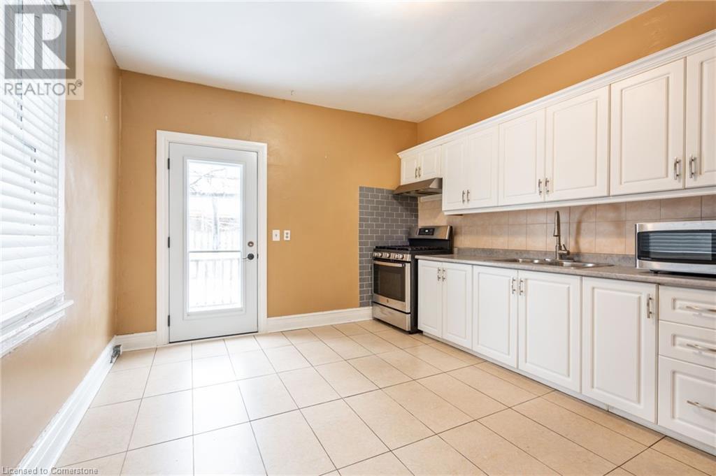 21 Oxford Street, Hamilton, Ontario  L8R 2W9 - Photo 9 - 40674631