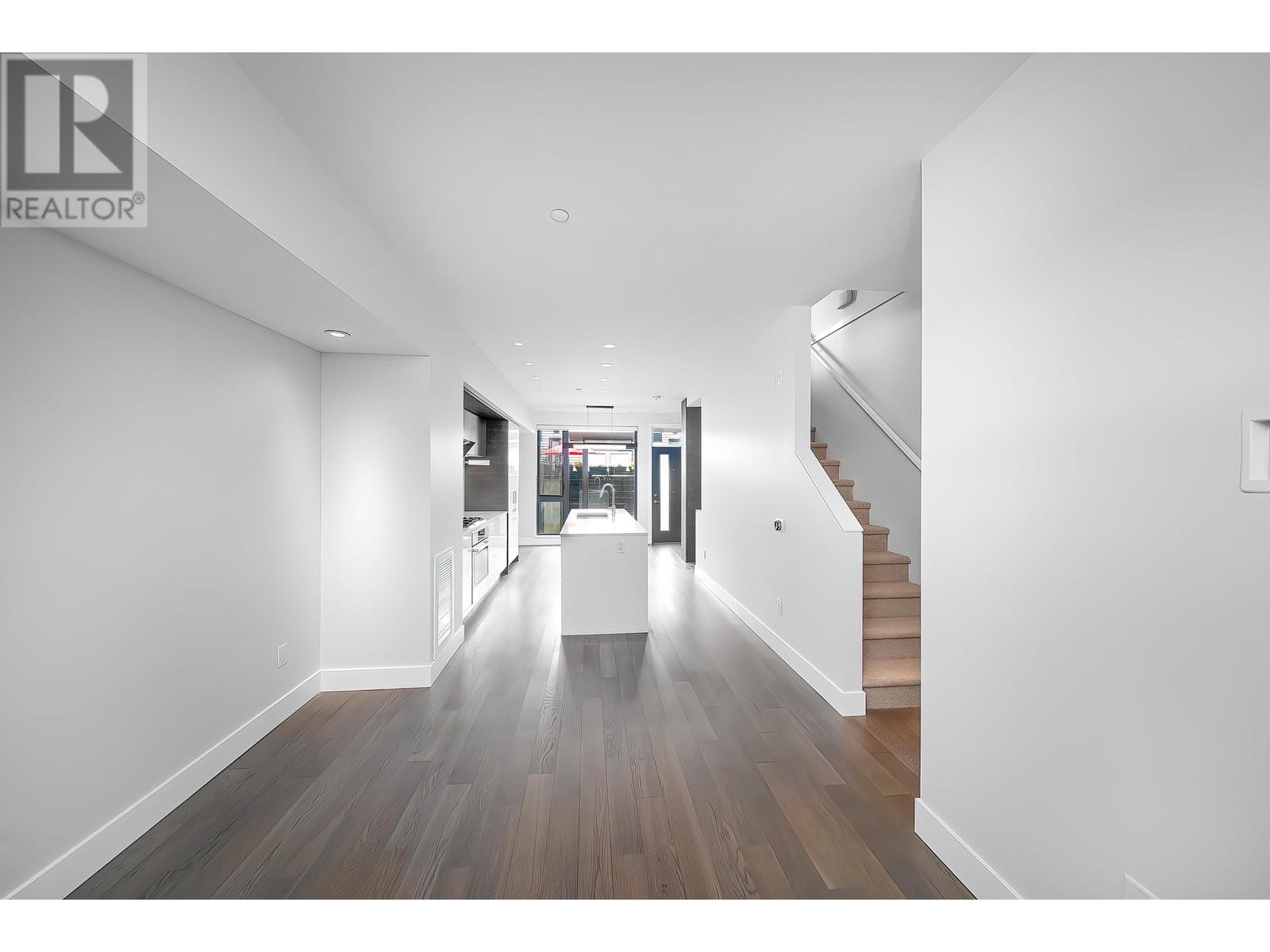 Listing Picture 13 of 30 : 7312 GRANVILLE STREET, Vancouver / 溫哥華 - 魯藝地產 Yvonne Lu Group - MLS Medallion Club Member