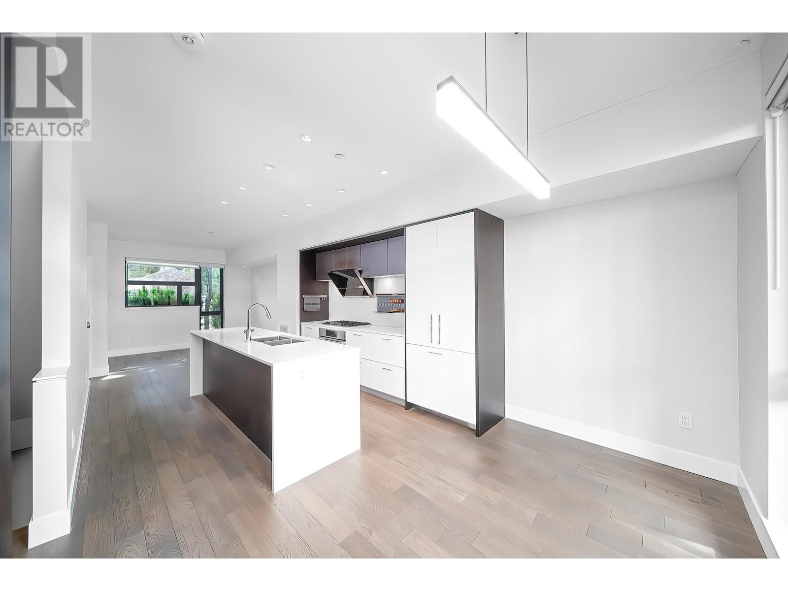 Listing Picture 3 of 30 : 7312 GRANVILLE STREET, Vancouver / 溫哥華 - 魯藝地產 Yvonne Lu Group - MLS Medallion Club Member