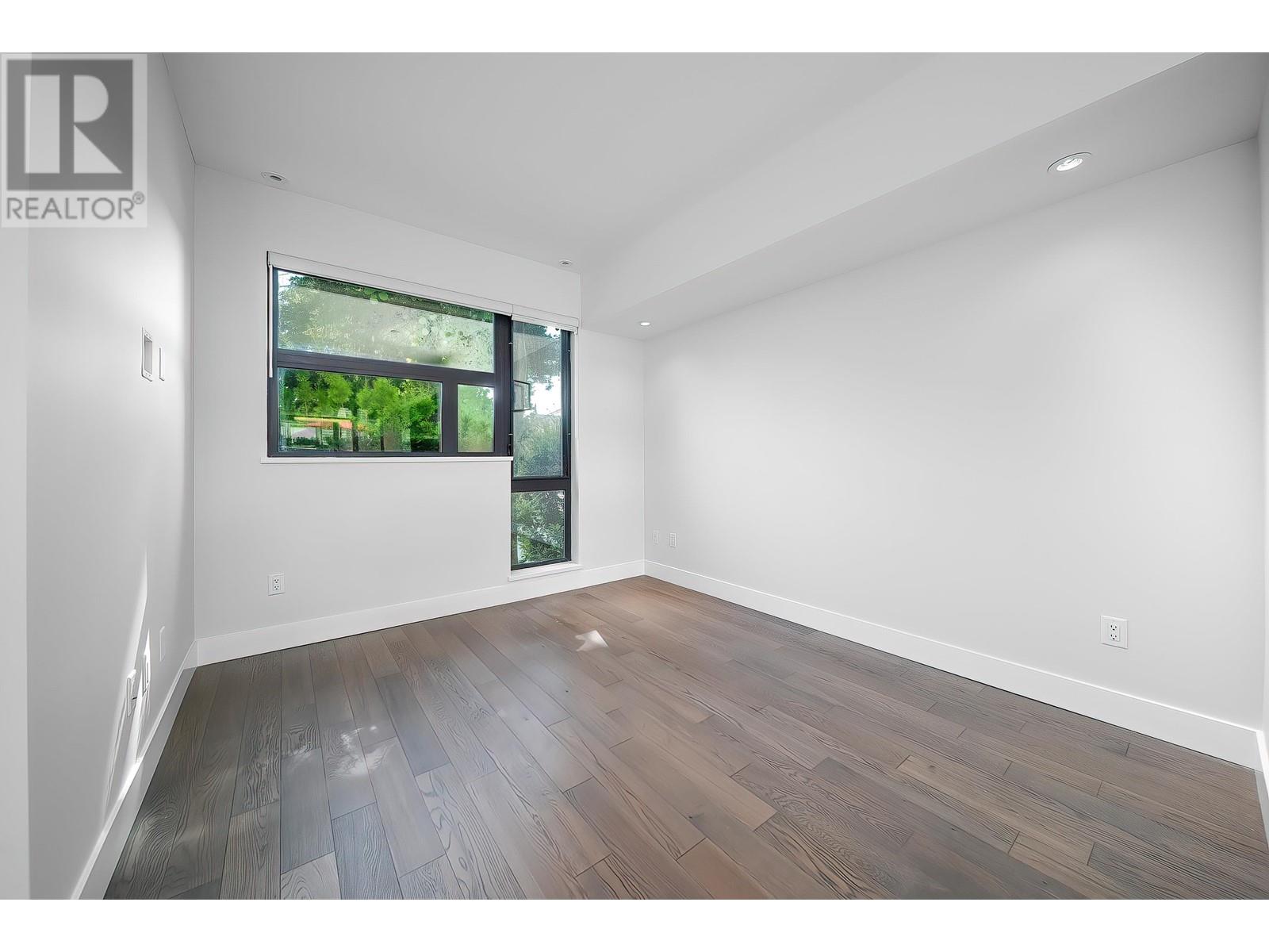 Listing Picture 10 of 30 : 7312 GRANVILLE STREET, Vancouver / 溫哥華 - 魯藝地產 Yvonne Lu Group - MLS Medallion Club Member