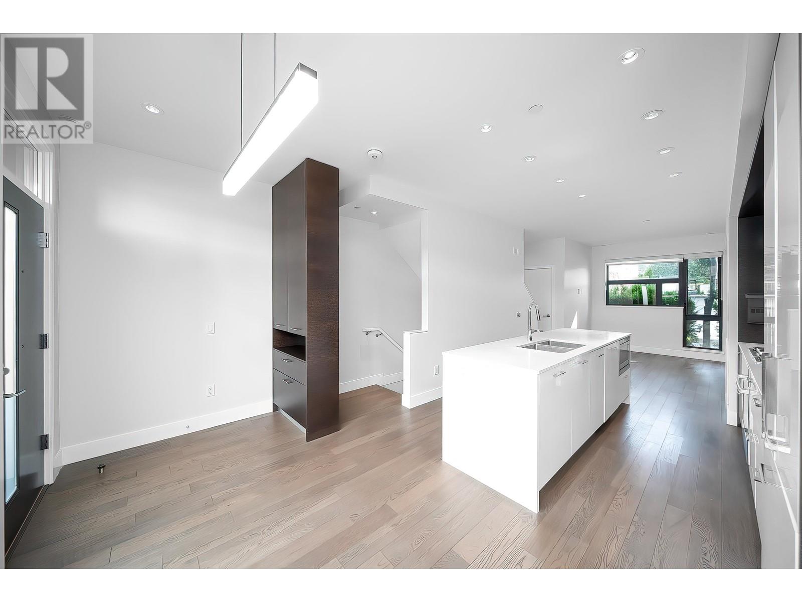 Listing Picture 4 of 30 : 7312 GRANVILLE STREET, Vancouver / 溫哥華 - 魯藝地產 Yvonne Lu Group - MLS Medallion Club Member