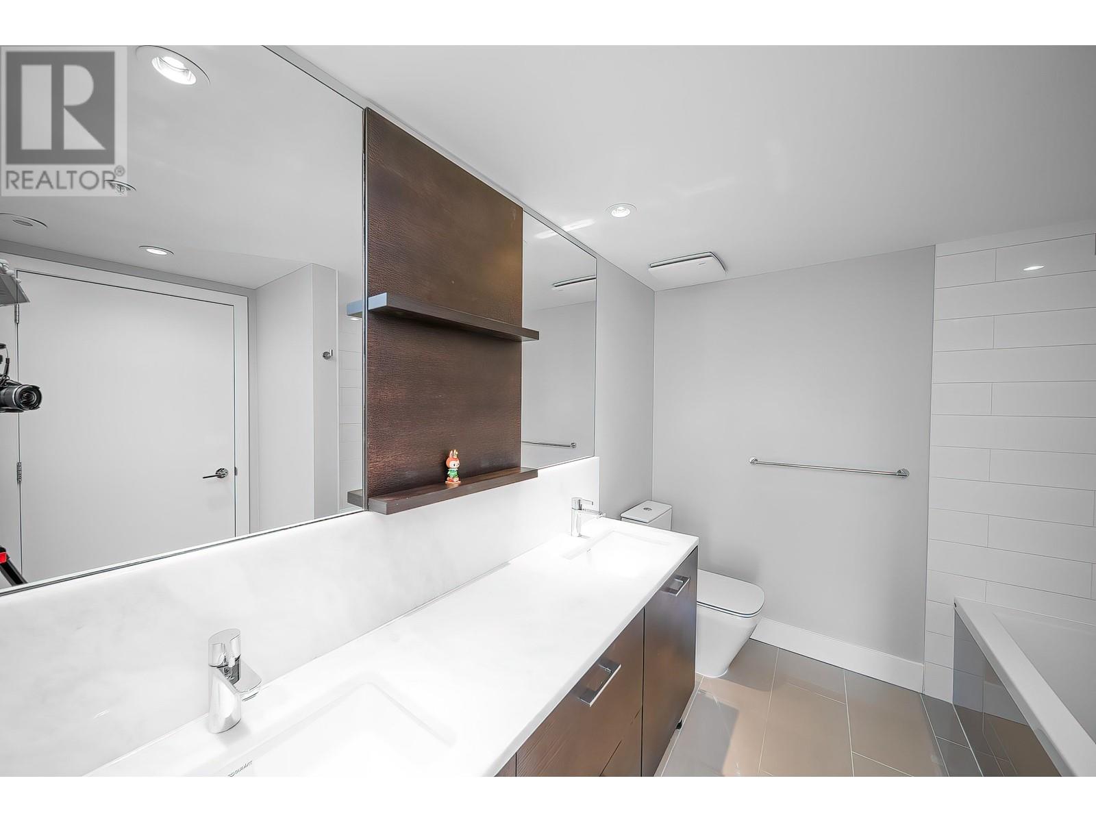 Listing Picture 15 of 30 : 7312 GRANVILLE STREET, Vancouver / 溫哥華 - 魯藝地產 Yvonne Lu Group - MLS Medallion Club Member