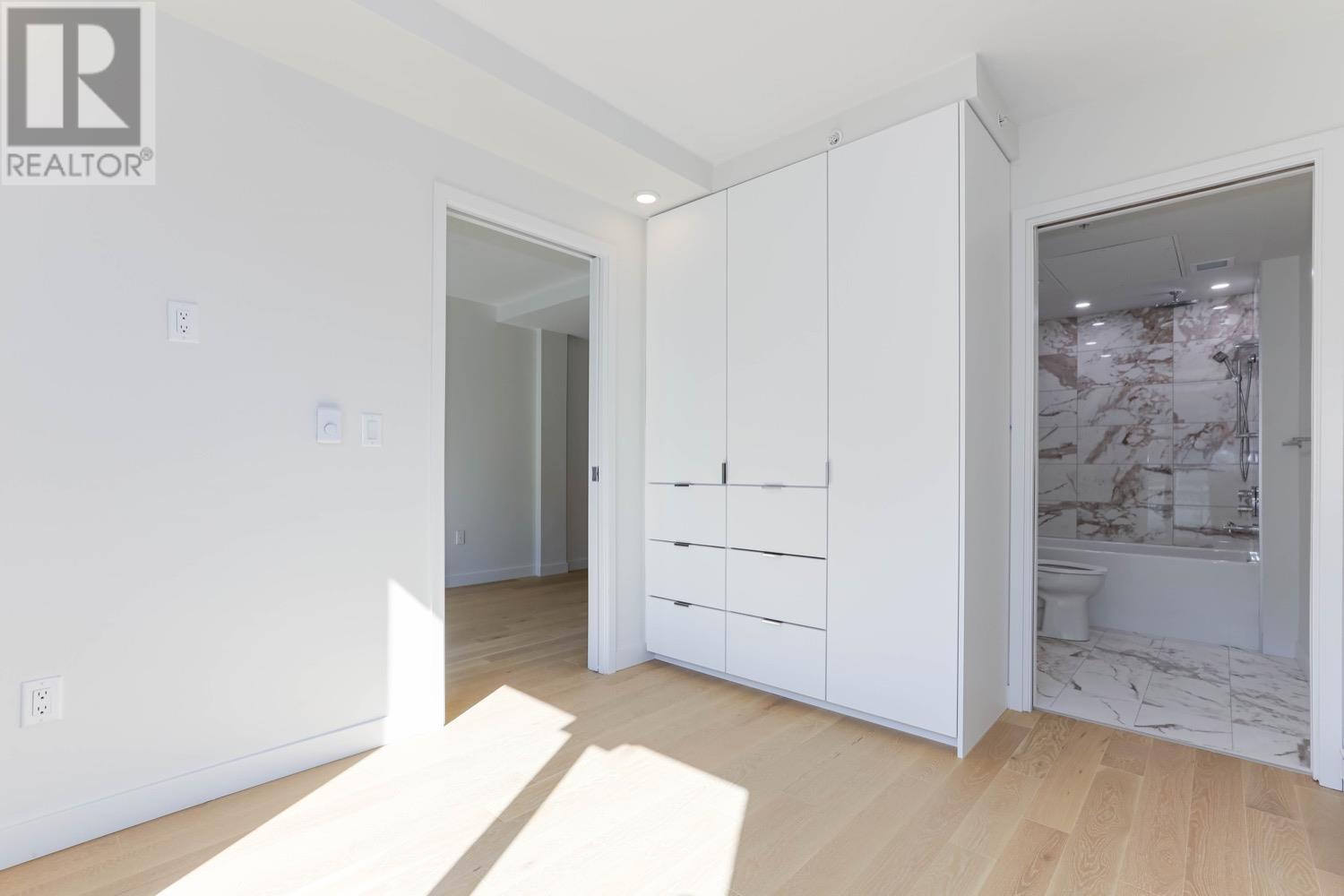 Listing Picture 11 of 24 : 505 239 KEEFER STREET, Vancouver / 溫哥華 - 魯藝地產 Yvonne Lu Group - MLS Medallion Club Member