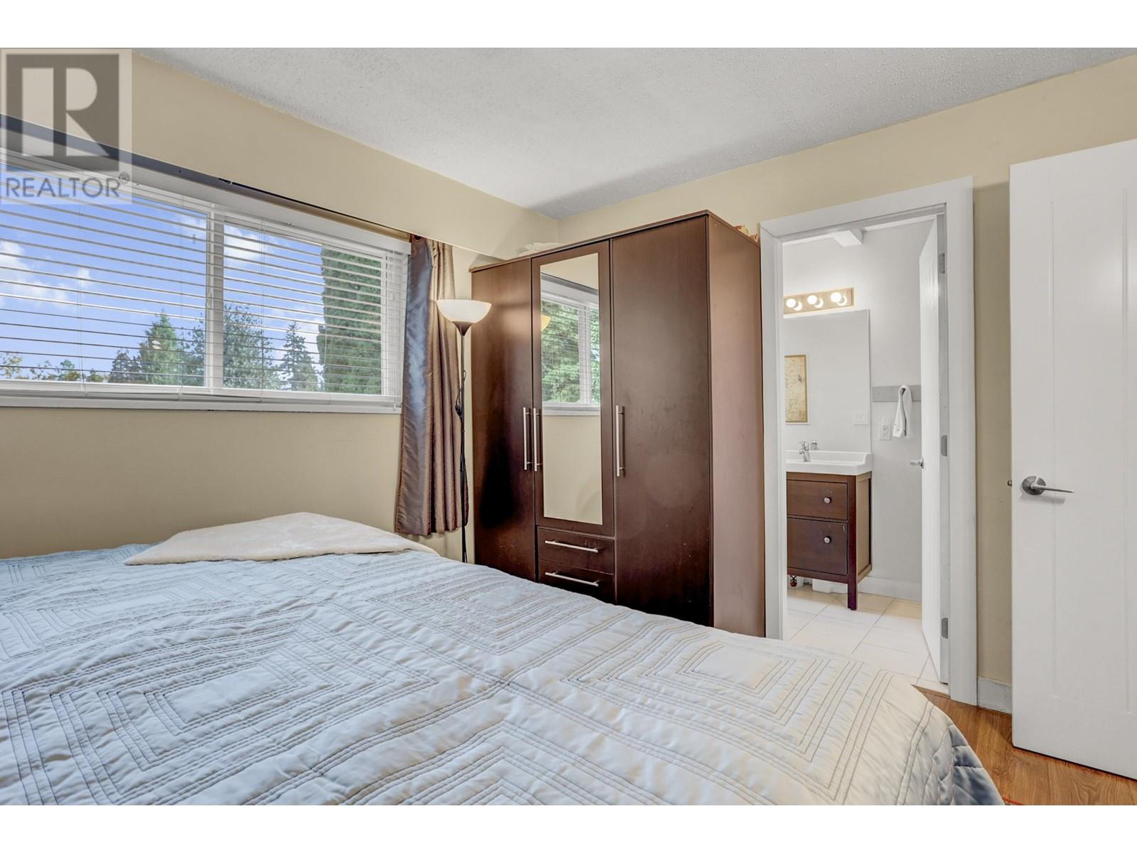 11958 Hall Street, Maple Ridge, British Columbia  V2X 5L8 - Photo 13 - R2942559